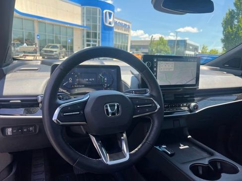 Certified 2024 Honda Prologue Elite image 18