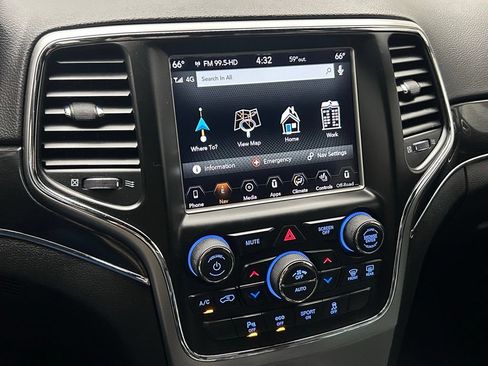 Certified 2018 Jeep Grand Cherokee Trailhawk w/ Trailhawk Luxury Group AWD/4WD image 22