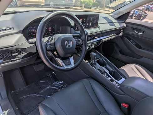 Certified 2025 Honda Accord Touring image 9