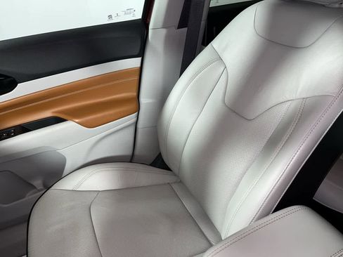 Used 2022 Jeep Compass Limited w/ Elite Group image 27