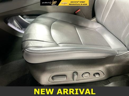 Used 2023 Buick Enclave Premium image 20