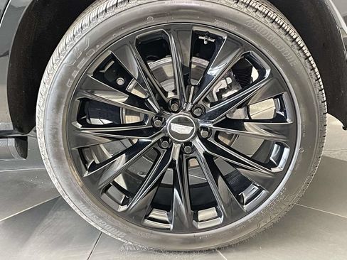 Used 2026 Cadillac Escalade Platinum Sport w/ LPO, ONYX Package AWD/4WD image 12