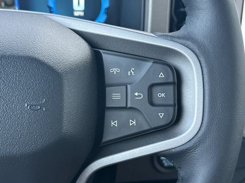 New 2025 Ford Bronco Outer Banks w/ Sasquatch Package image 27