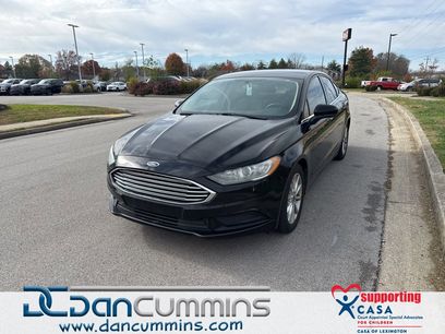 Used 2017 Ford Fusion SE w/ Fusion SE Technology Package