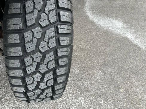 Used 2018 Jeep Wrangler Unlimited Sport S AWD/4WD image 14