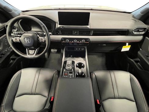 New 2026 Honda Pilot TrailSport image 16