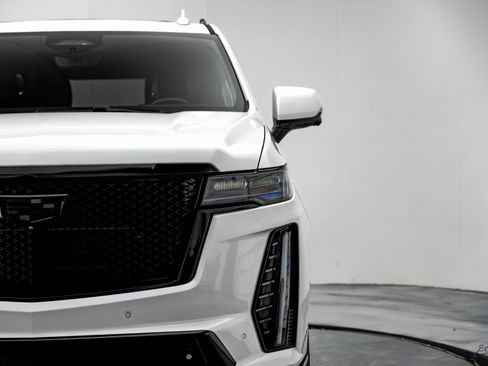 Used 2023 Cadillac Escalade V image 26