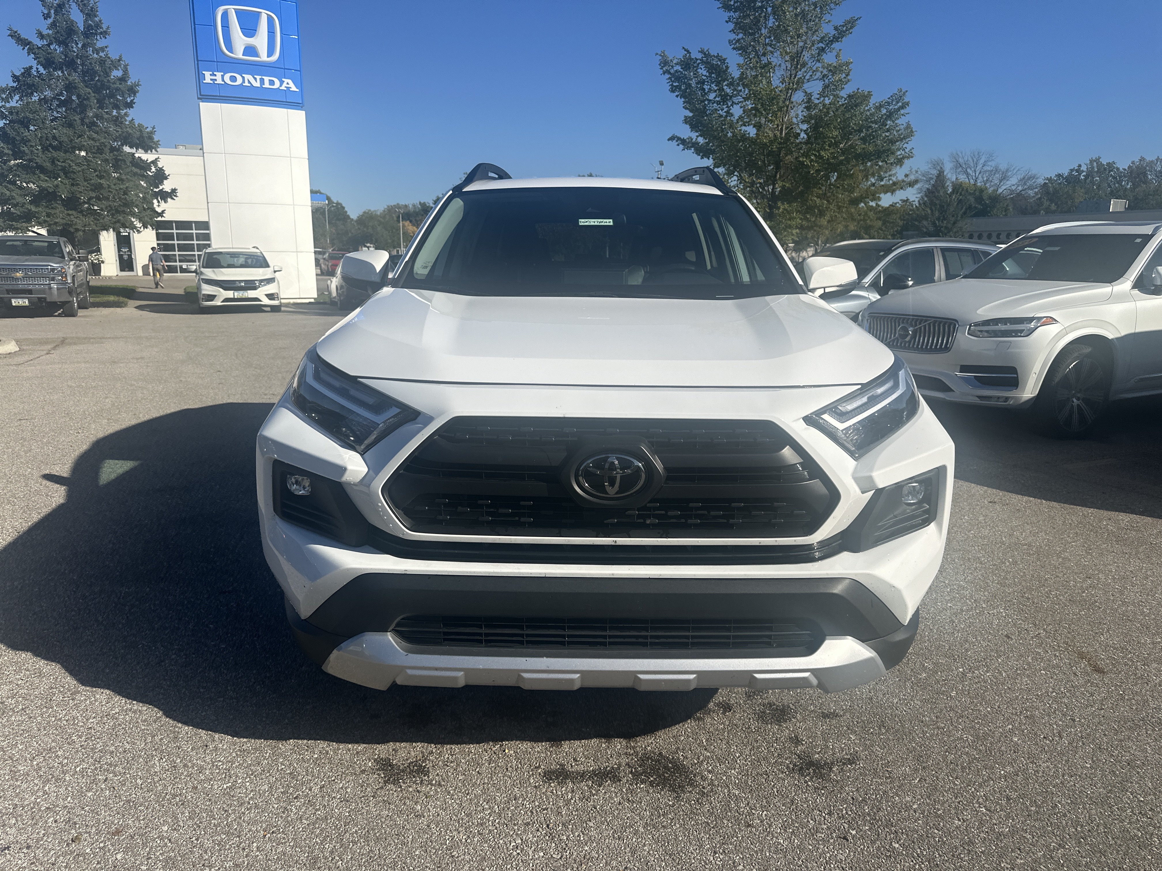 Used 2024 Toyota RAV4 Adventure AWD/4WD image 8