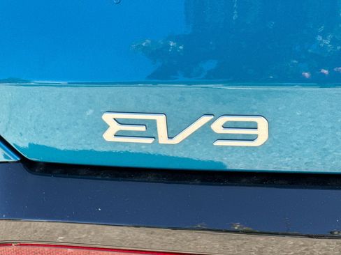 New 2026 Kia EV9 Land AWD/4WD image 27