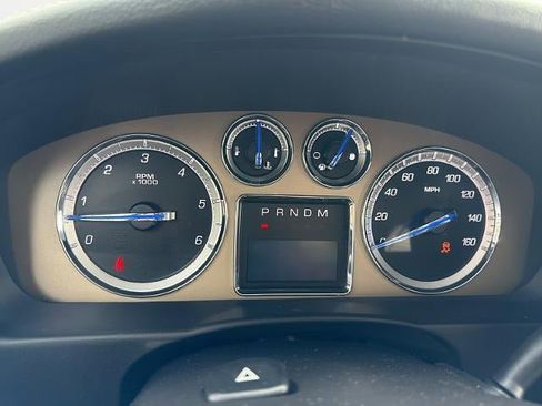 Used 2012 Cadillac Escalade Platinum image 31