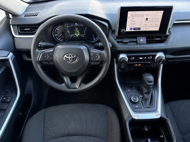 Certified 2025 Toyota RAV4 LE AWD/4WD image 14