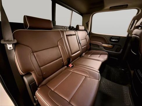 Used 2014 Chevrolet Silverado 1500 High Country w/ High Country Premium Package AWD/4WD image 27