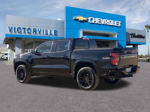 Used 2024 Chevrolet Colorado Z71 w/ LPO, Dark Essentials Package AWD/4WD image 7