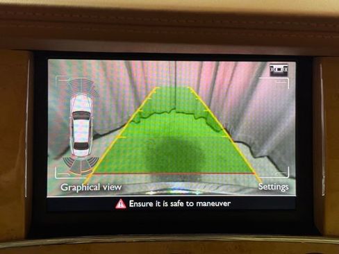 Used 2012 Bentley Mulsanne image 36