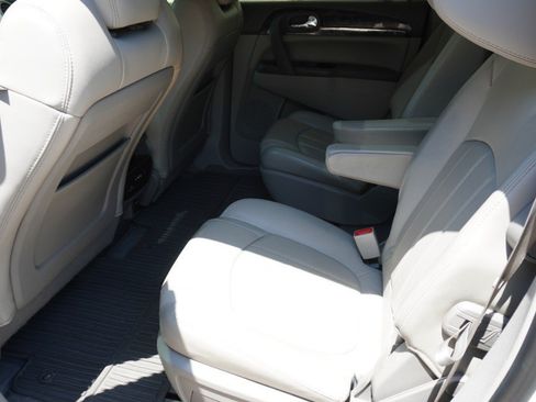 Used 2015 Buick Enclave Premium w/ Experience Buick Package FWD image 10