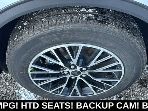 New 2026 Ford Escape SE FWD image 34