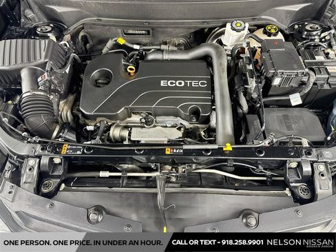 Used 2020 Chevrolet Equinox LS w/ LS Convenience Package FWD image 28