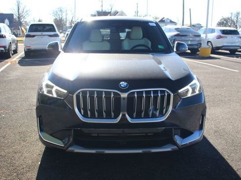 Used 2026 BMW X1 xDrive28i w/ Technology Package image 2