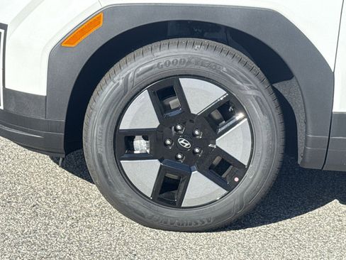 New 2026 Hyundai Santa Fe SE image 12