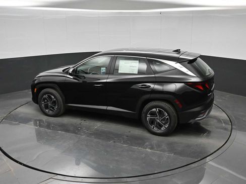 New 2026 Hyundai Tucson Blue SE FWD image 29