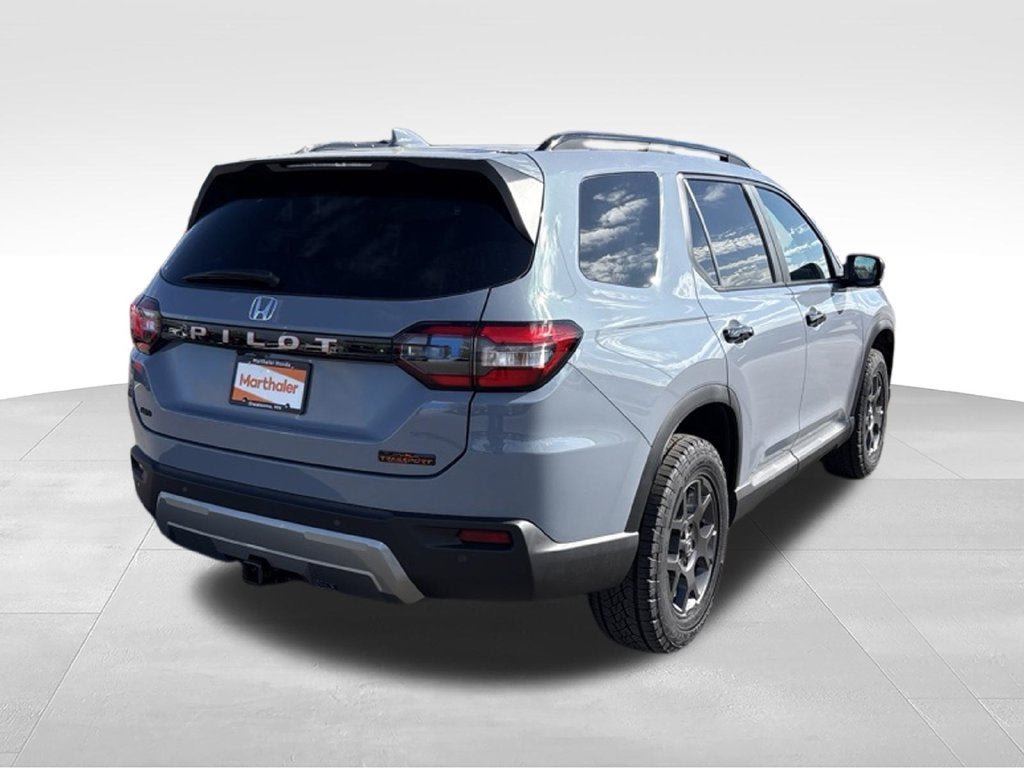 New 2026 Honda Pilot TrailSport image 5