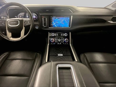 Used 2023 GMC Yukon Denali w/ Denali Reserve Package RWD image 15