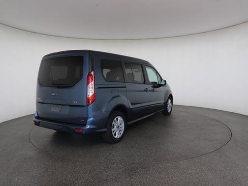 Used 2020 Ford Transit Connect XLT image 17