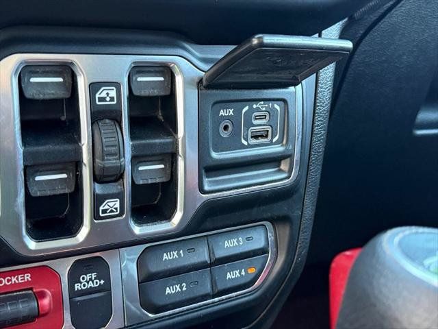Certified 2021 Jeep Gladiator Mojave w/ LED Lighting Group AWD/4WD image 21
