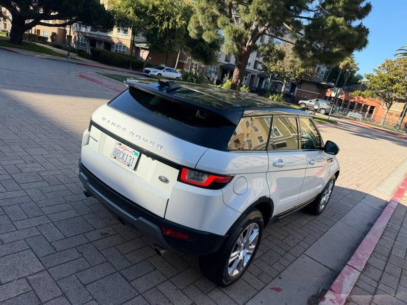 Used 2017 Land Rover Range Rover Evoque SE Premium AWD/4WD image 21