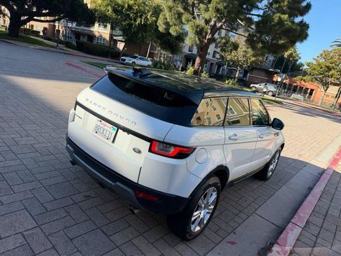 Used 2017 Land Rover Range Rover Evoque SE Premium AWD/4WD image 21