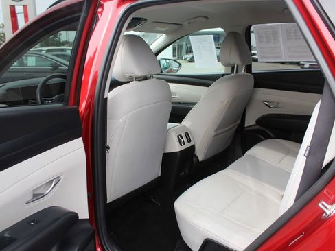 Used 2025 Hyundai Tucson SEL image 16