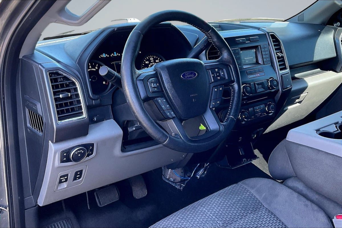Used 2016 Ford F150 XLT w/ Equipment Group 301A Mid RWD image 13