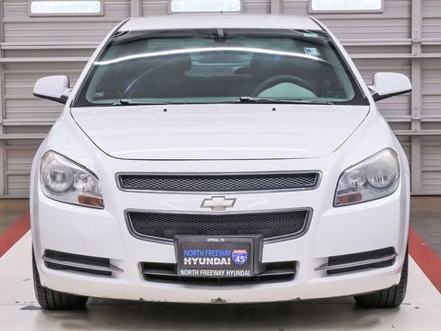 Used 2009 Chevrolet Malibu LT w/ Power Convenience Package FWD image 4