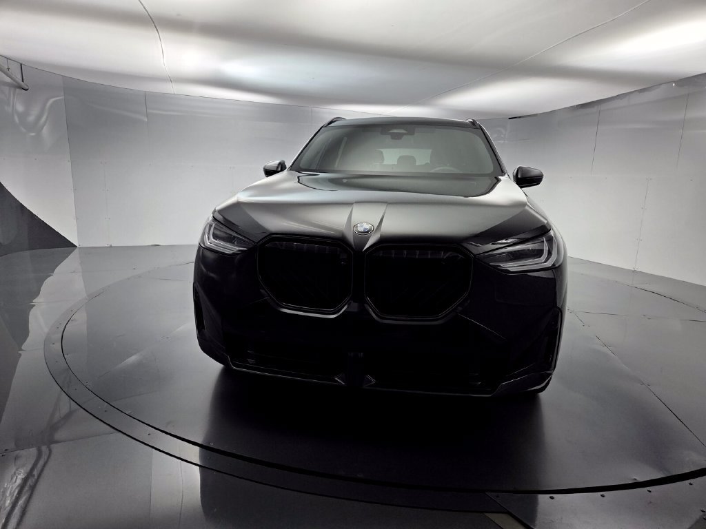 Certified 2025 BMW X3 xDrive30i w/ Premium Package AWD/4WD image 4