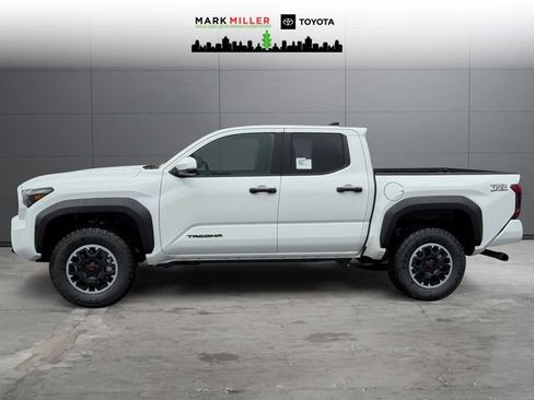 New 2026 Toyota Tacoma TRD Off-Road w/ TRD Off Road Upgrade Package AWD/4WD image 2
