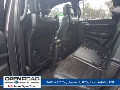 Used 2019 Jeep Grand Cherokee Altitude AWD/4WD image 10