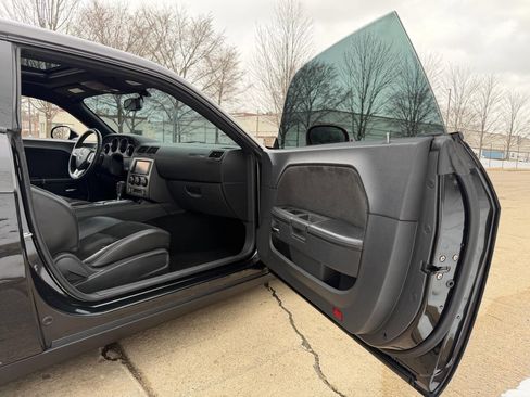 Used 2011 Dodge Challenger SRT8 w/ SRT Option Group II image 25