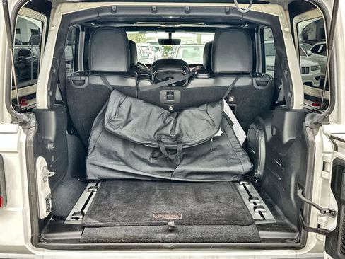 Used 2019 Jeep Wrangler Unlimited Rubicon image 7