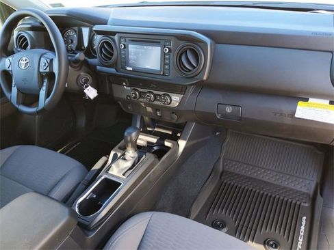 Used 2019 Toyota Tacoma SR image 16