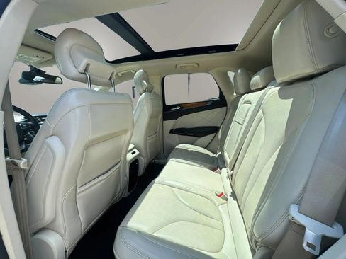 Used 2016 Lincoln MKC Reserve w/ Lincoln MKC Climate Package AWD/4WD image 12