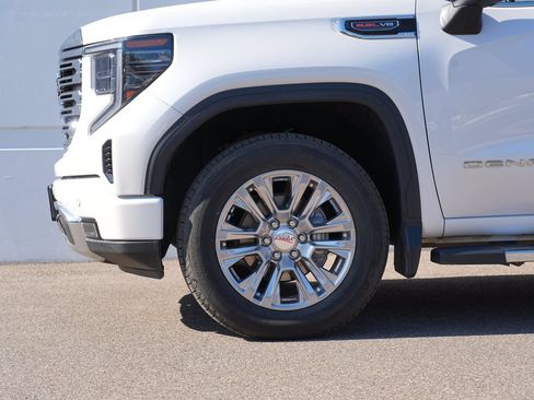 Used 2022 GMC Sierra 1500 Denali AWD/4WD image 11