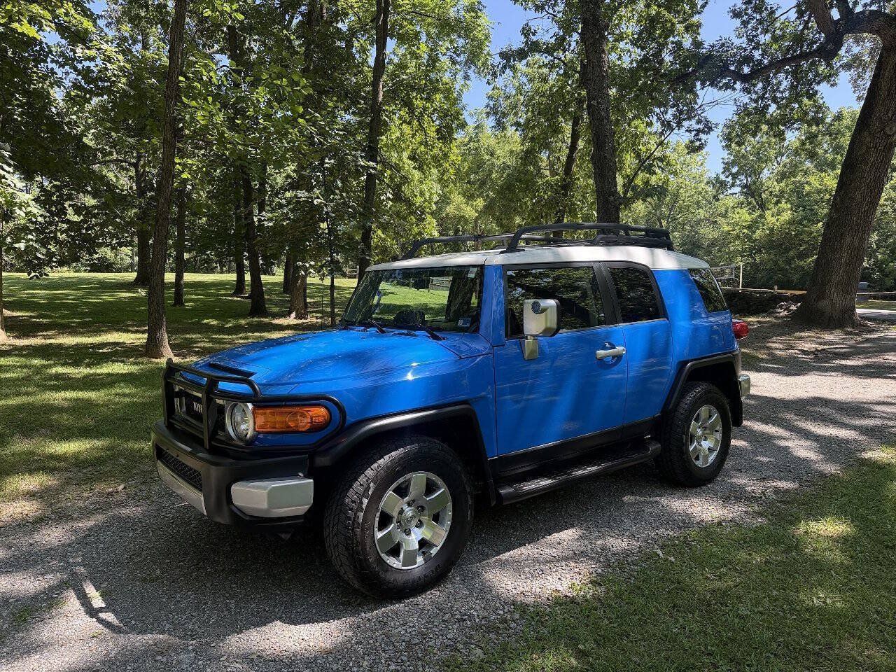 Used 2007 Toyota FJ Cruiser 4WD image 1