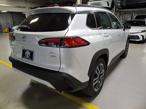 New 2026 Toyota Corolla Cross XLE image 4