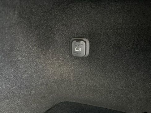 Used 2022 MAZDA CX-9 Signature image 43