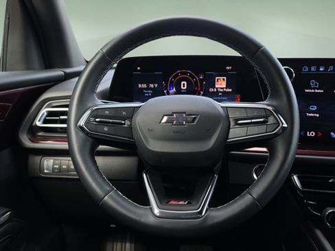 Used 2026 Chevrolet Traverse Z71 w/ Driver Confidence Package AWD/4WD image 10