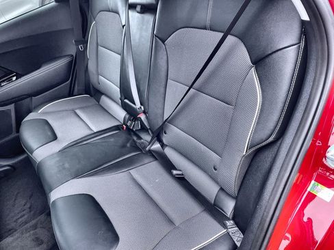 Used 2022 Kia Niro EX w/ Cold Weather Package image 21