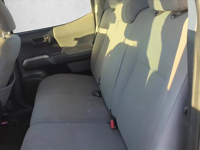 Used 2017 Toyota Tacoma SR5 w/ Tow Package RWD image 21
