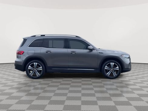 Used 2022 Mercedes-Benz EQB 350 4MATIC image 9