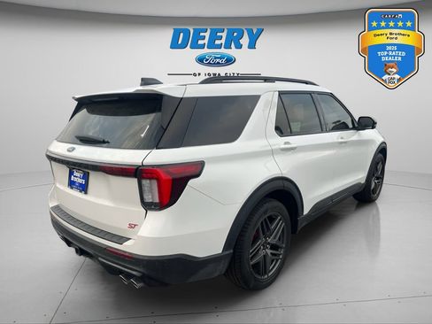 Used 2025 Ford Explorer ST w/ Sun And Sound Package AWD/4WD image 6