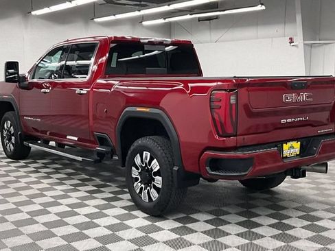 Used 2024 GMC Sierra 3500 Denali w/ Denali Reserve Package AWD/4WD image 2